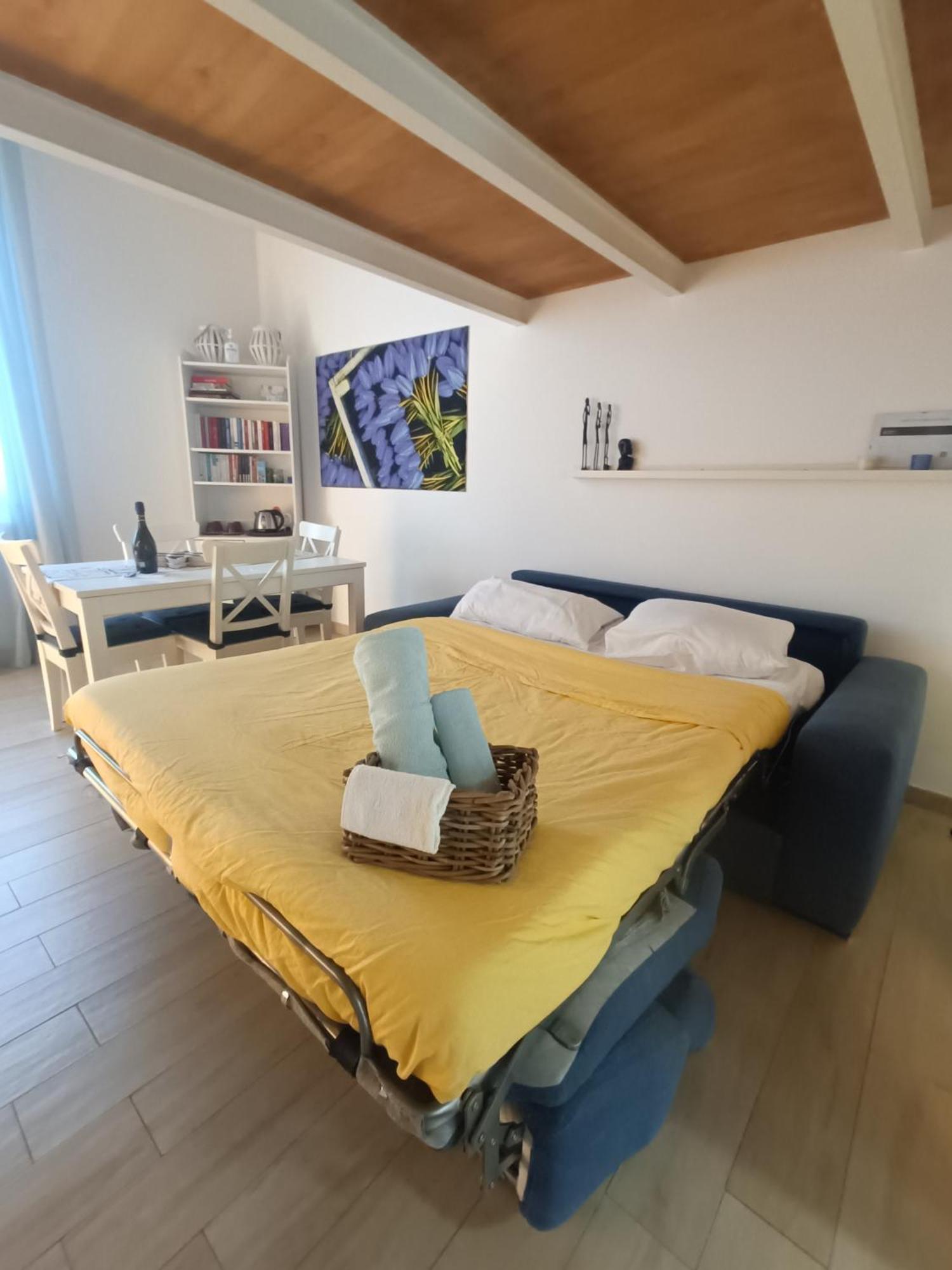 Trastevere In Loft Lägenhet